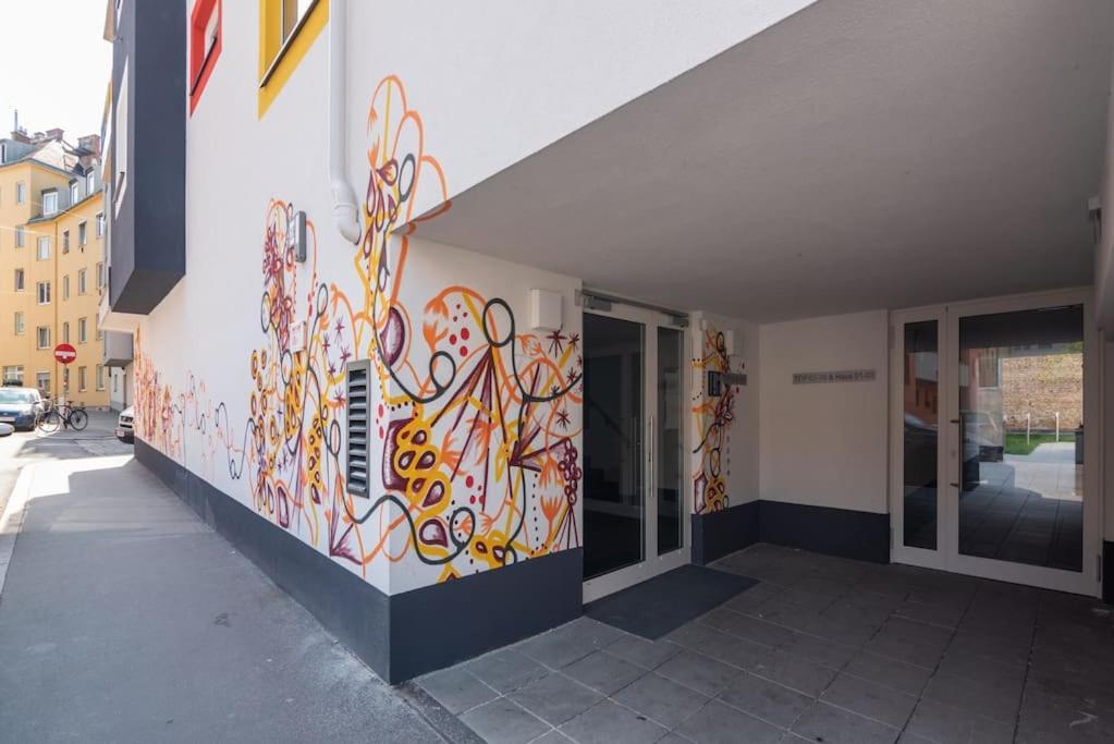 Neu Und Hell In Zentraler Ruhelage Mit Parkplatz Apartment Vienna Exterior photo